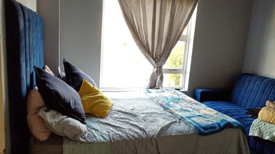 2 Bedroom Property for Sale in Parklands Western Cape